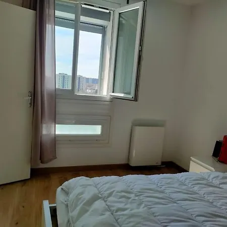 Appartement Charmant Studio De 45m Mermoz *